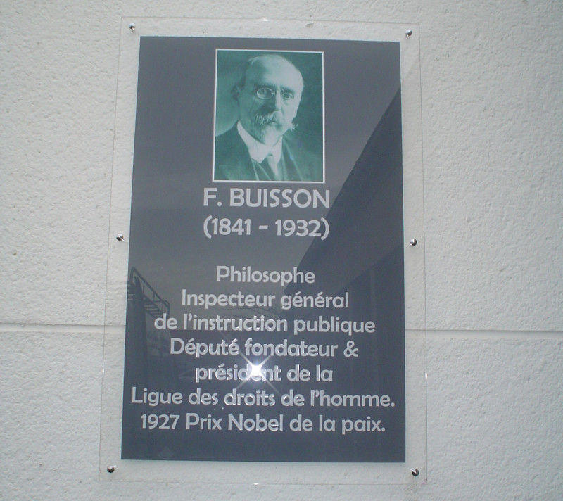 plaque commémorative de mur